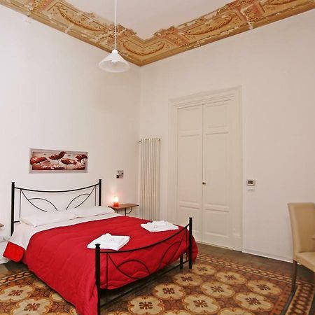 Rest And Go Bed and Breakfast Palermo Exteriör bild