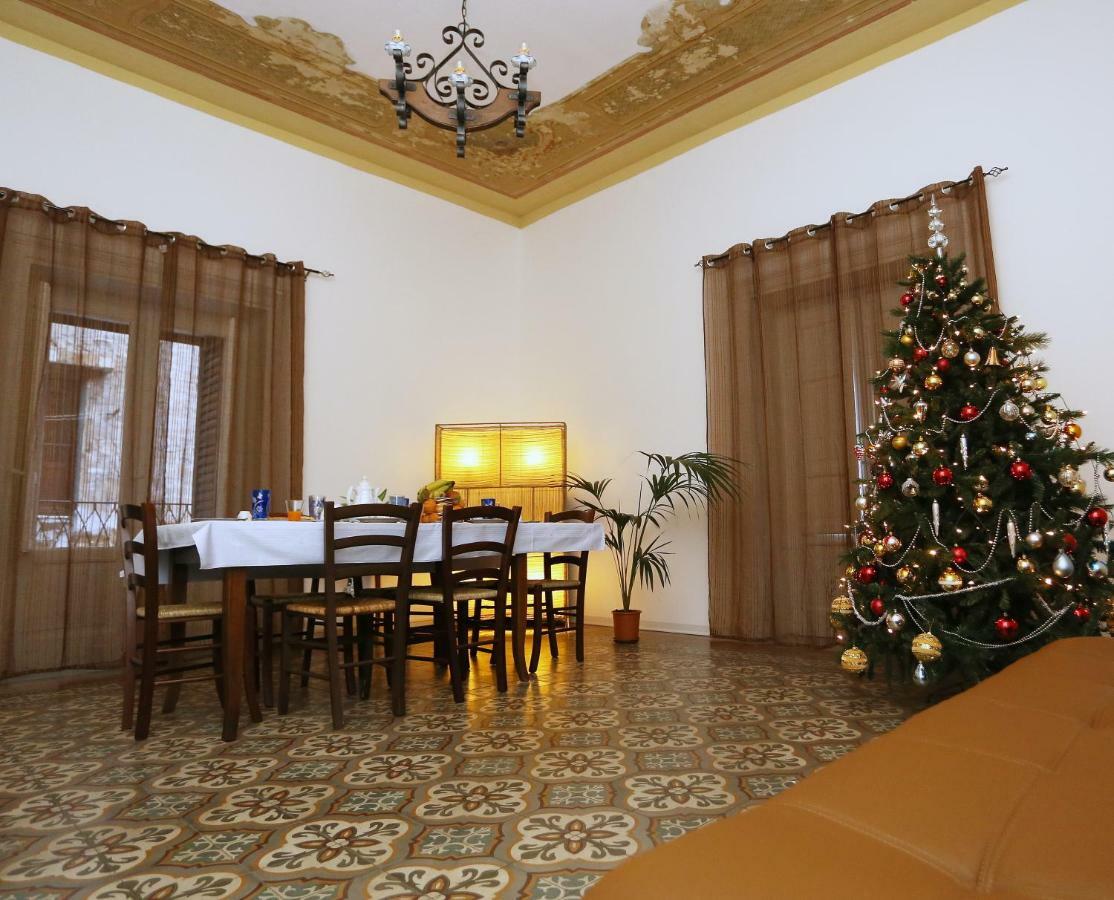Rest And Go Bed and Breakfast Palermo Exteriör bild