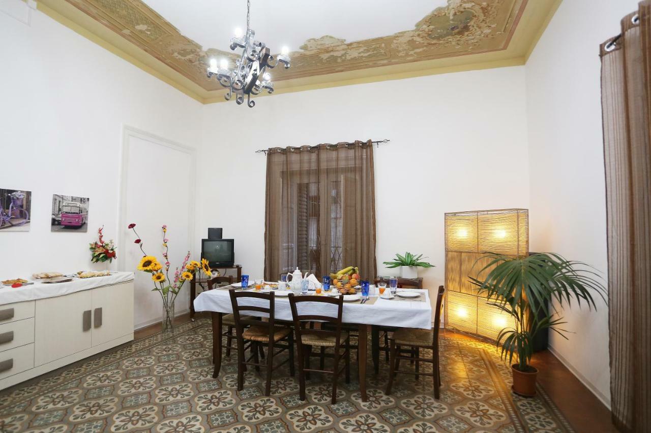 Rest And Go Bed and Breakfast Palermo Exteriör bild